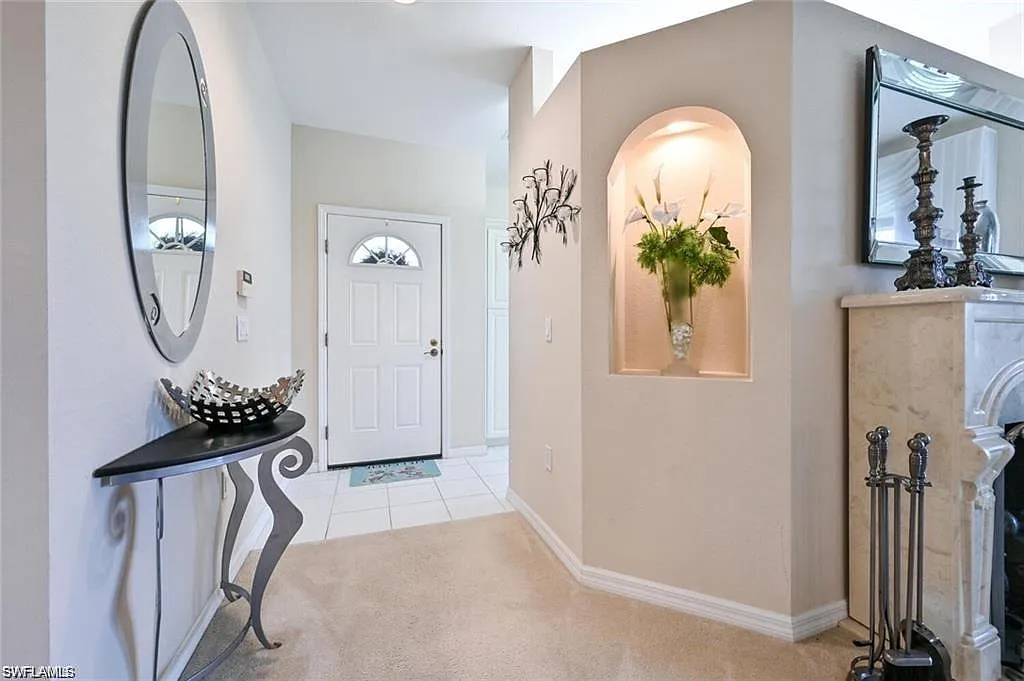 2 bed, 2.0 bath, 1700 sqft, $7,000 — Photo 2