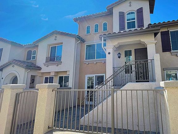4th image of 10446 Whitcomb Way Unit 153