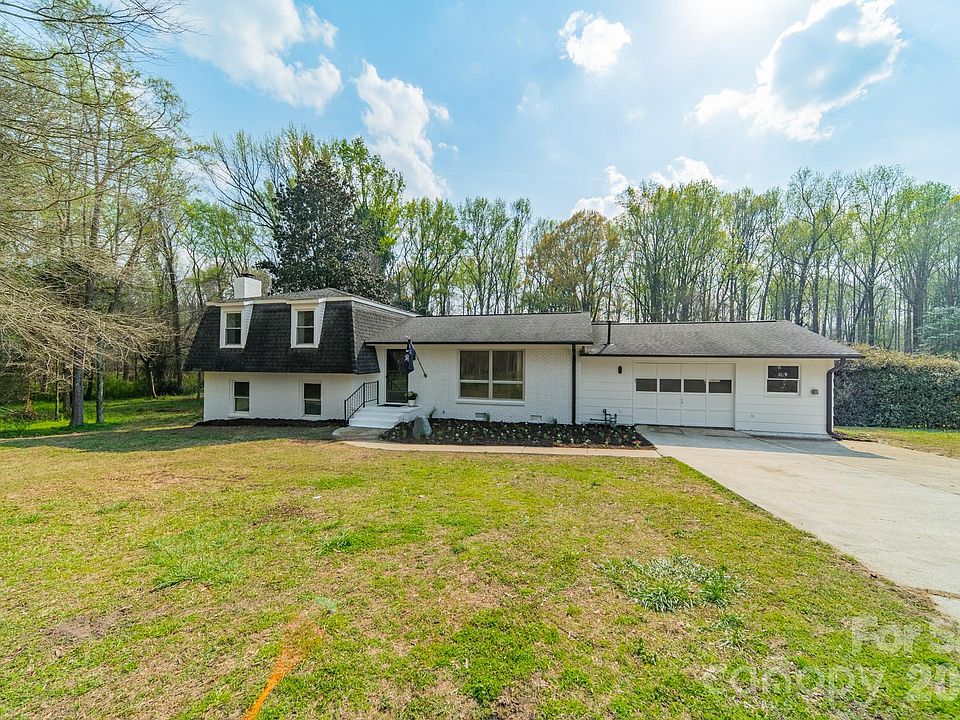 1st image of 2023 Briarwood Cir