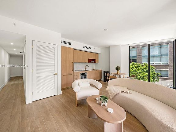 5th image of 90 NE 32nd St Unit 312
