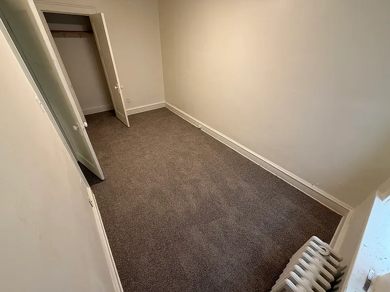 5709 W Burnham St #7 — Photo 6