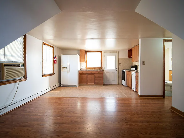 46 Apple St #2 — Photo 13