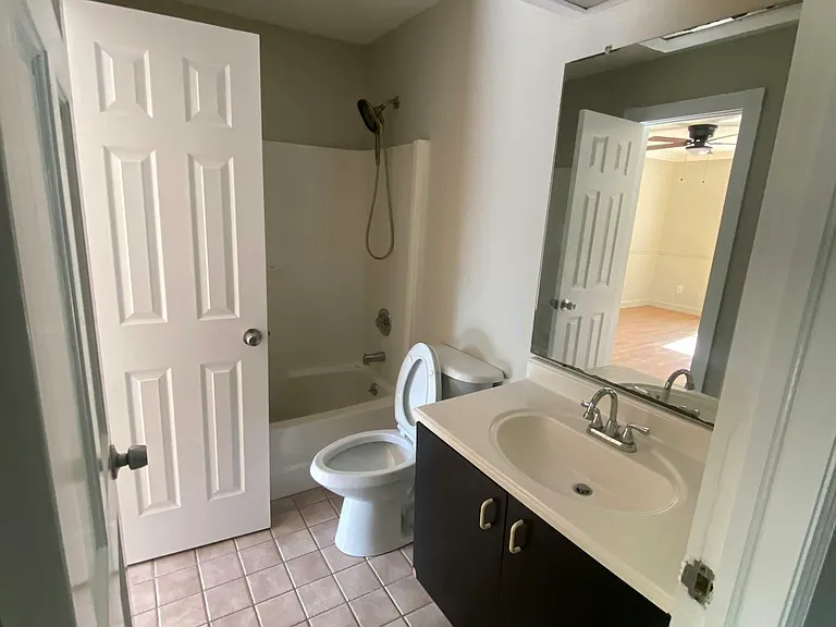 7413 Crock Ave — Photo 18
