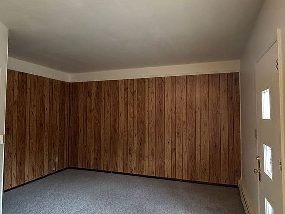 3rd image of 46 Park Ave APT 1-B