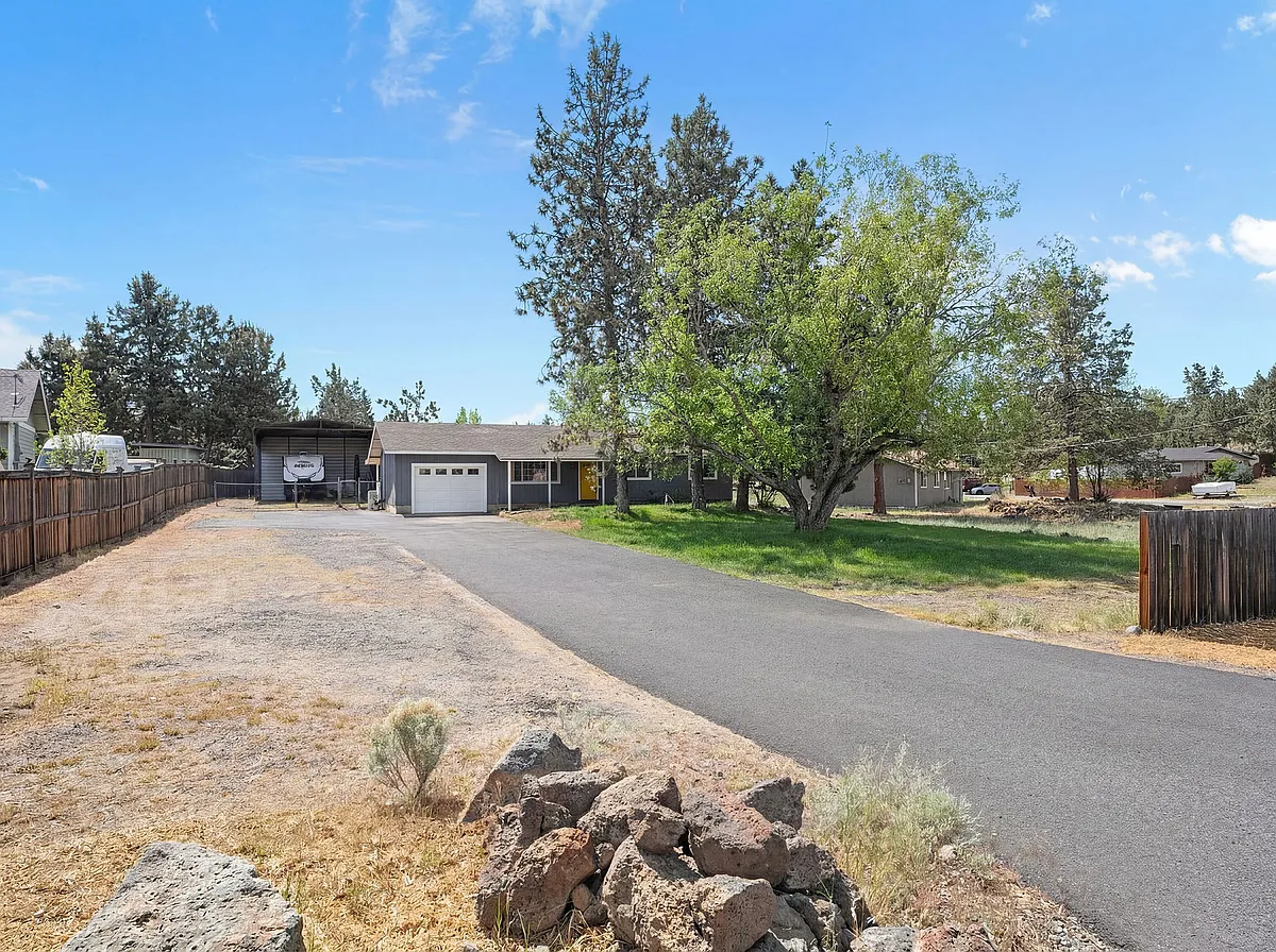 Building Photo - 63396 Vogt Rd