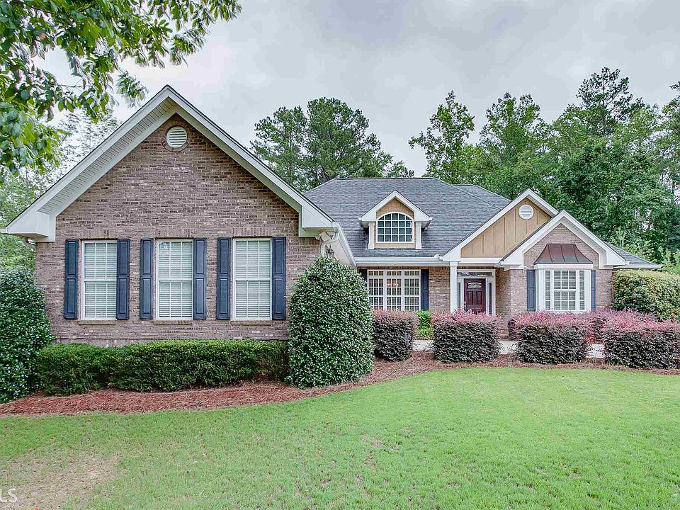 2nd image of 6645 Dartmoor Dr