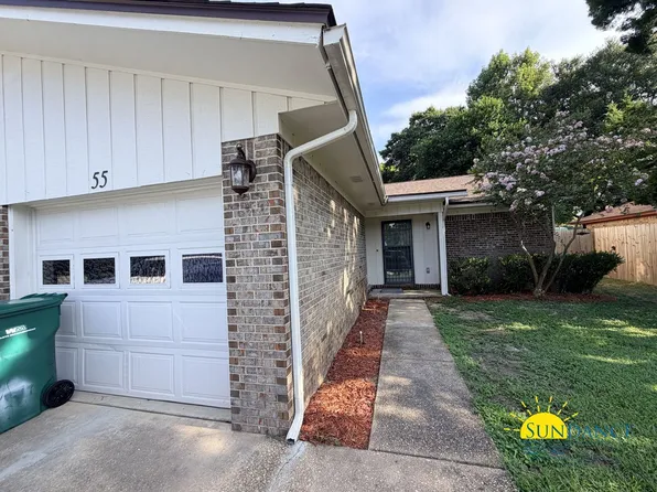 55 12th St, Shalimar, FL 32579