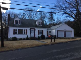 426 Central Avenue #FL 2ND, Johnston, RI 02919