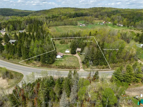 5311 Loop Rd, Highlands East, ON K0L 2A0