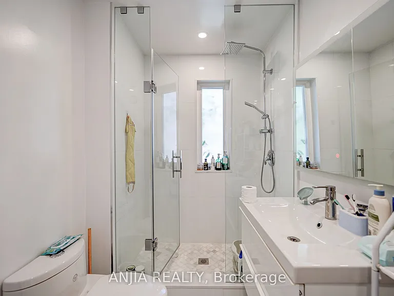 203 Norfolk Ave #MAIN FL — Photo 21