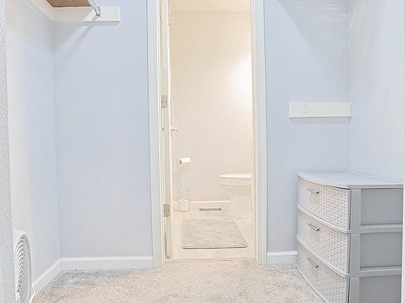 5th image of 7302 Huntsmen Cir