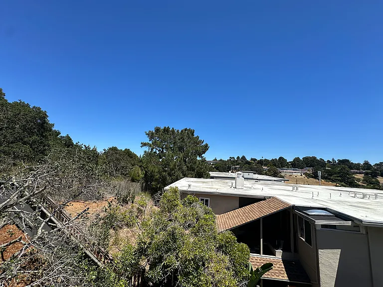 1336 Palos Verdes Dr #5 — Photo 21