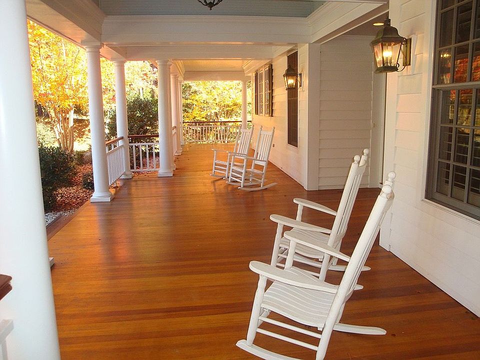 Front porch (wrap around)