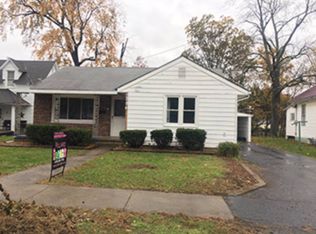 306 NW 3rd St, Fairfield, IL 62837