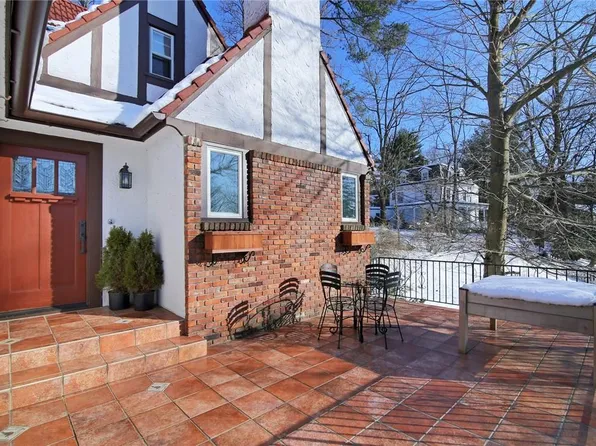 1159 Dobbs Ferry Road, White Plains, NY 10607