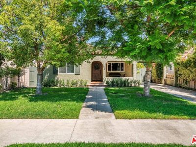 930 N Lincoln St, Burbank, CA, 91506