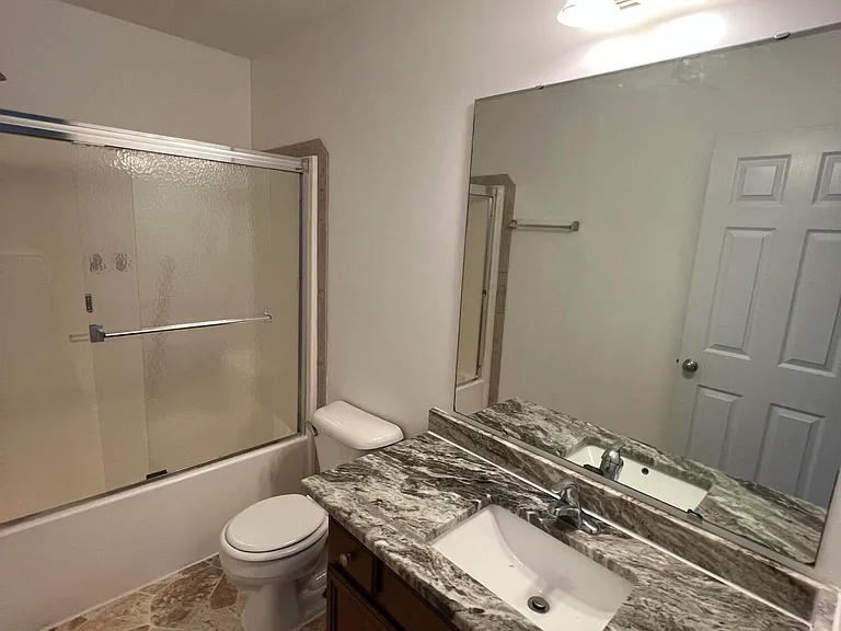 608 Cheltenham Dr — Photo 35