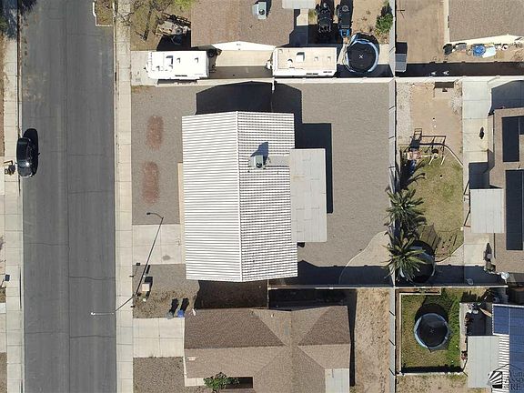 5th image of 6090 E 43rd Pl