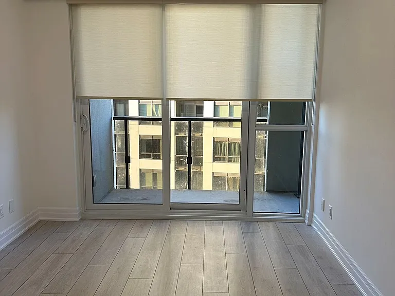 30 Elm Dr W #1809 — Photo 20