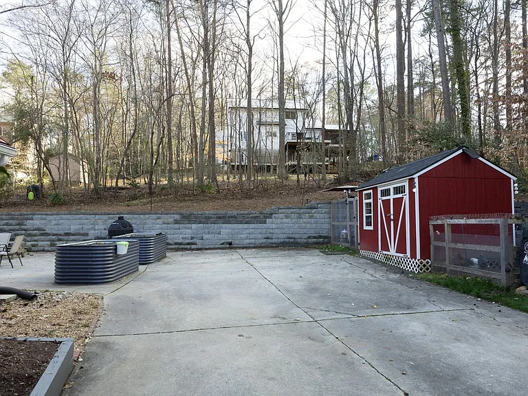 506 Bayberry Dr — Photo 45