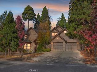 27162 Peninsula Dr, Lake Arrowhead, CA 92352