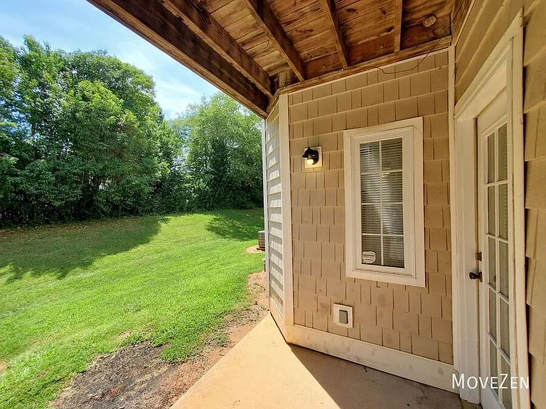 6712 Mallard Park Dr — Photo 2