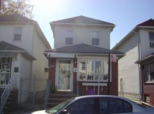 420 Applegate Ct, Brooklyn, NY 11223