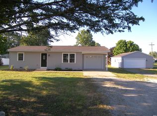 204 Carroll Rd, South Whitley, IN 46787