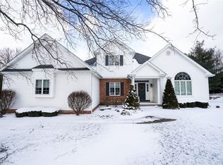 280 Russo Dr, Canfield, OH