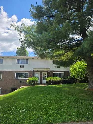 305 Aqua Ct Photo 1