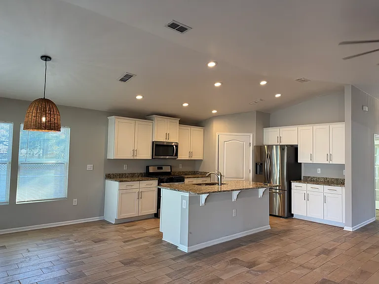 83408 Barkestone Ln #83408 — Photo 14