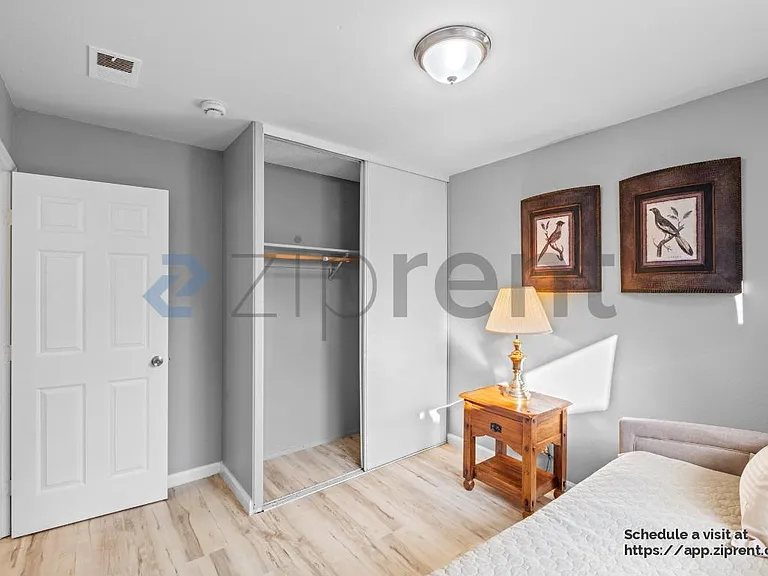 325 Falcon Dr — Photo 16