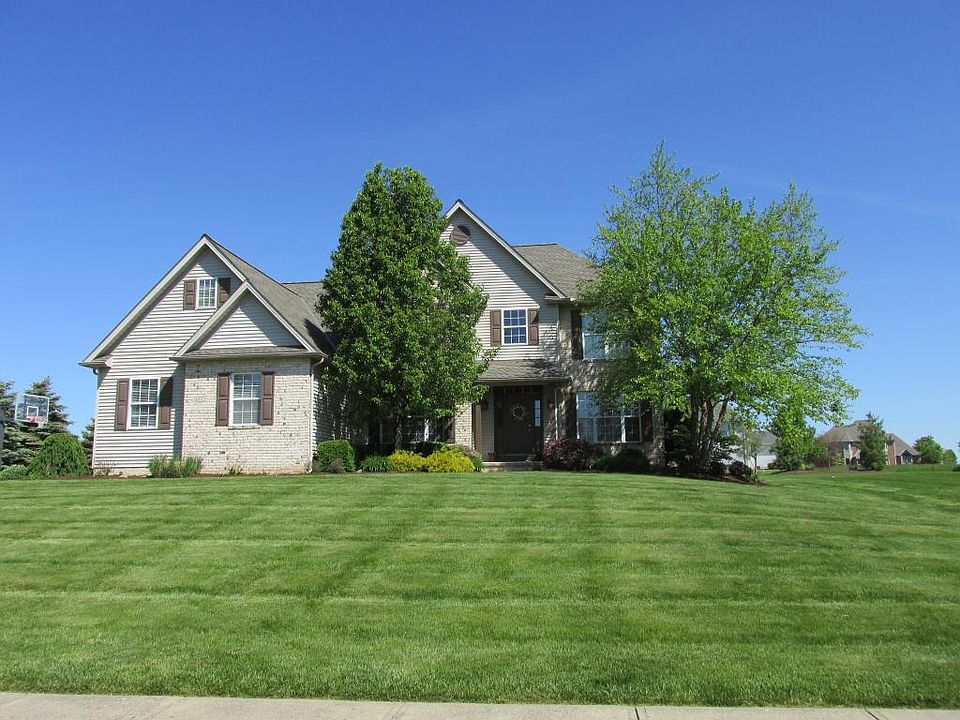 1st image of 6352 Highland Green Dr