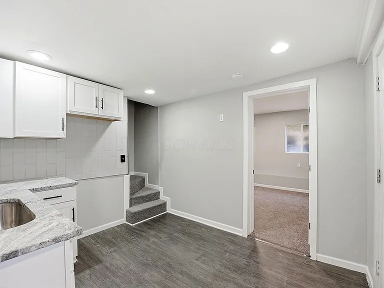 1041 Market St — Photo 23