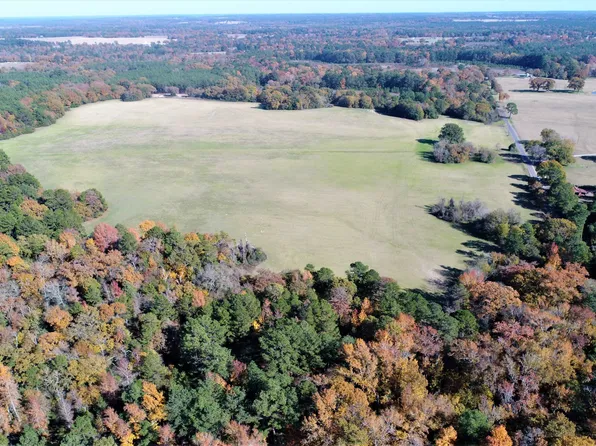 Acr 179, Elkhart, TX 75839