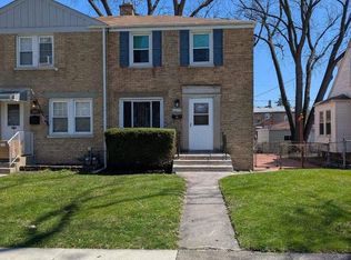 1673 Linden St, Des Plaines, IL
