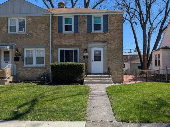 1673 Linden St, Des Plaines, IL 60018