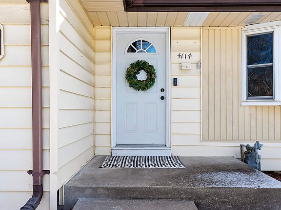 3rd image of 4114 N Hawthorne Pl