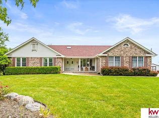 17911 Peterson Rd, Plattsmouth, NE 68048