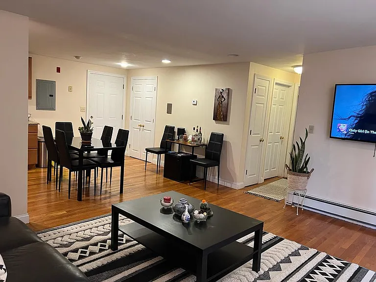 95 Clifton St #301 — Photo 8