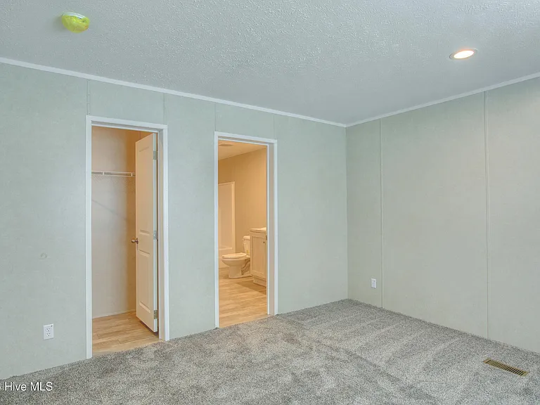 1118 Old Tar Landing Rd #D — Photo 20