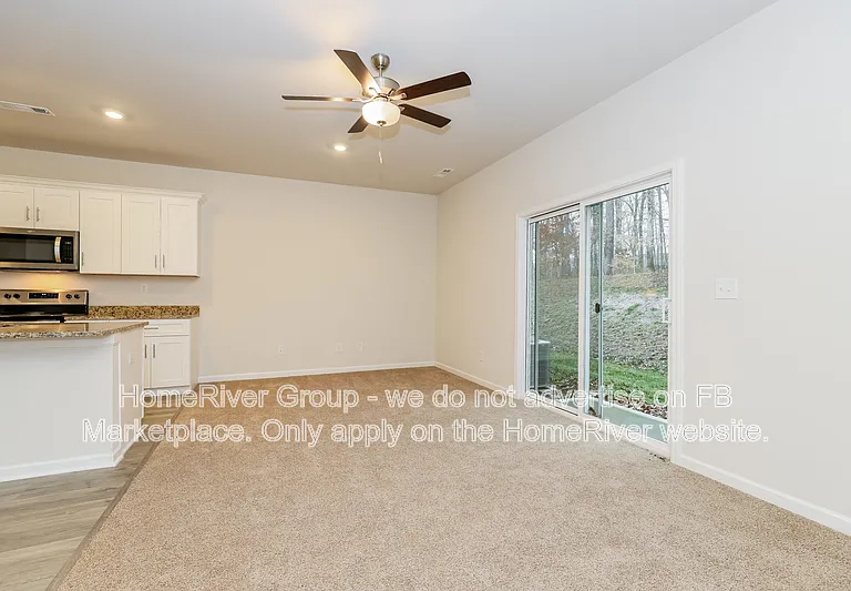 405 Seidov Cobb Way — Photo 2