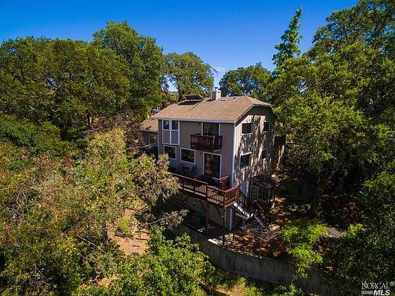 3rd image of 26803 Oak Knoll Ter
