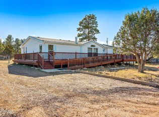 2163 Meadow Ln, Overgaard, AZ 85933