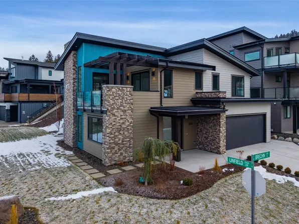 1298 Brechin Pl, Kamloops, BC V1S 1J9