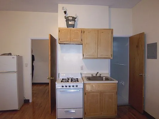 Rented by City Apt Group LLC | media 24