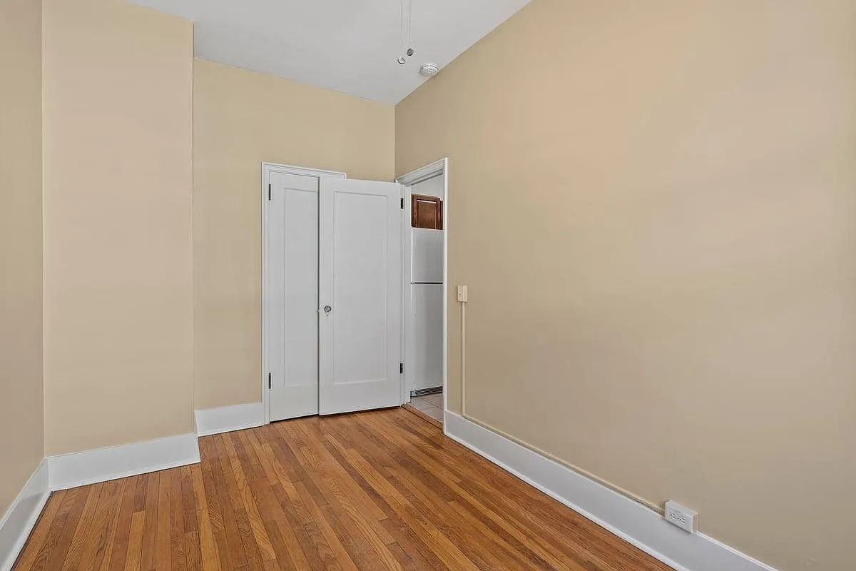 1 bed, 500 sqft, $1,025 — Photo 2