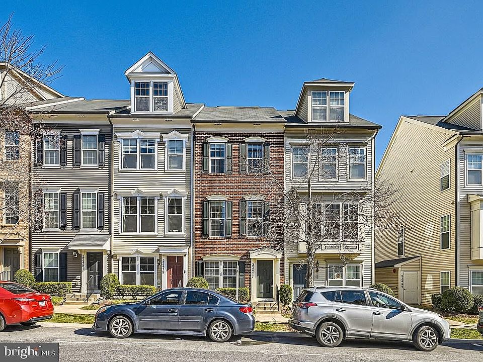 1st image of 22477 Glenbow Way #2009
