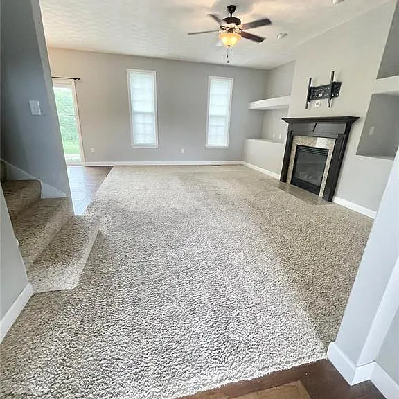 805 Bluff Ridge Ln — Photo 3