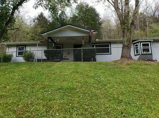 376 Webster Branch Ln, Whitleyville, TN 38588